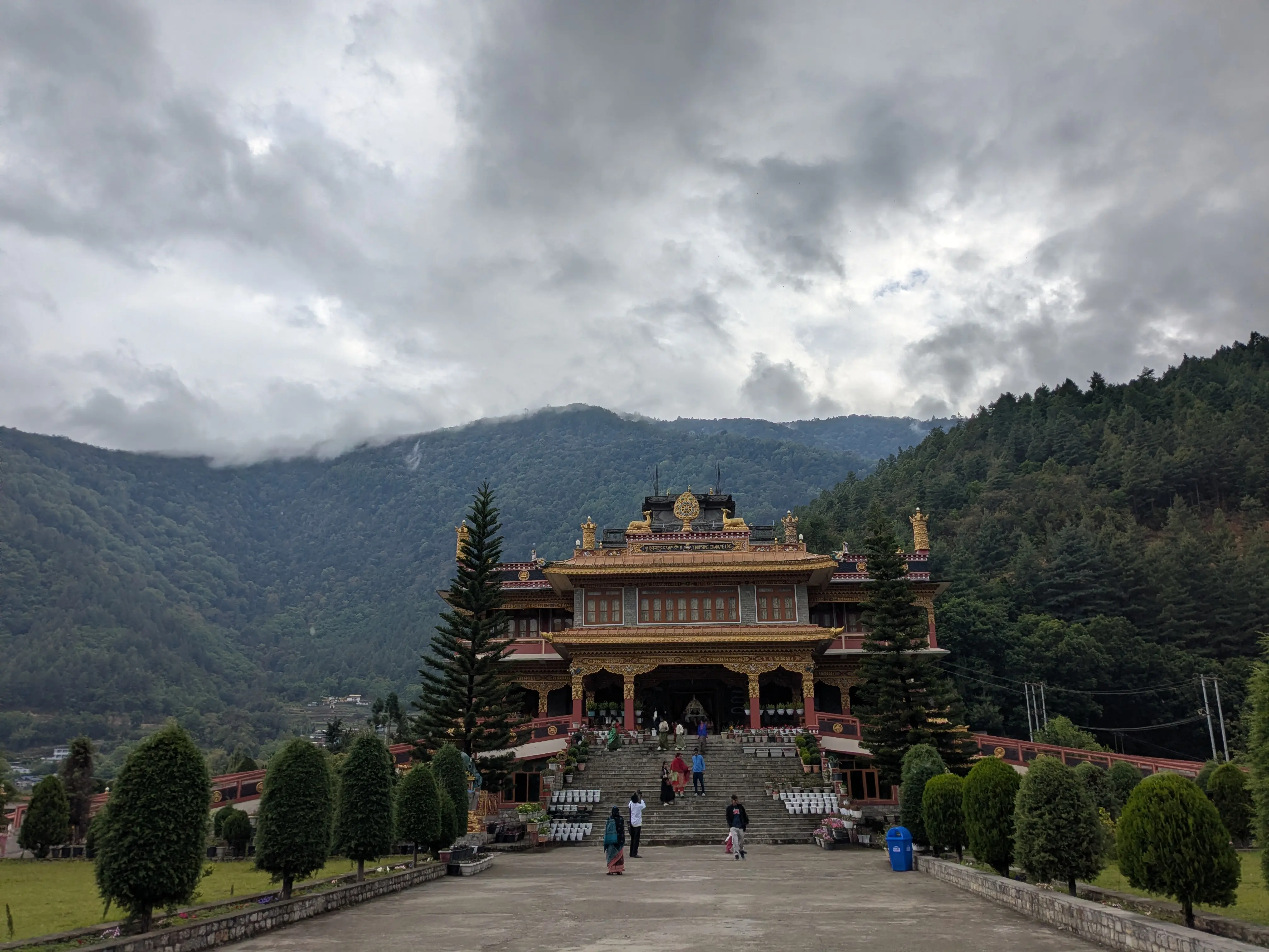 Dirang monastery